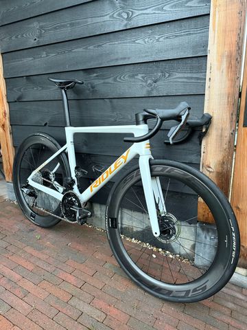 Tweedehands Ridley Falcn SRAM Force eTap AXS 2026 Road & Gravel — afbeelding 4 van 11