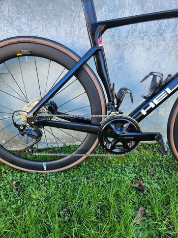 Used helium Helium Custom Shimano 105 2024 Road & Gravel, Nero — image 3 of 4