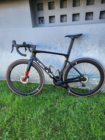 Used helium Helium Custom Shimano 105 2024 Corsa & gravel