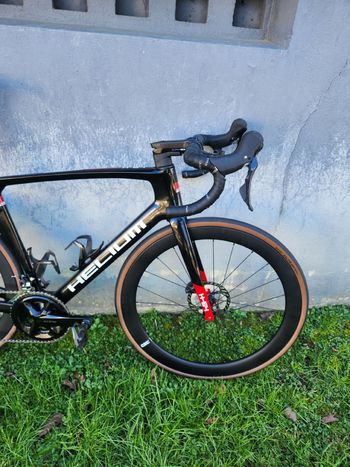 Used helium Helium Custom Shimano 105 2024 Road & Gravel, Nero — image 4 of 4