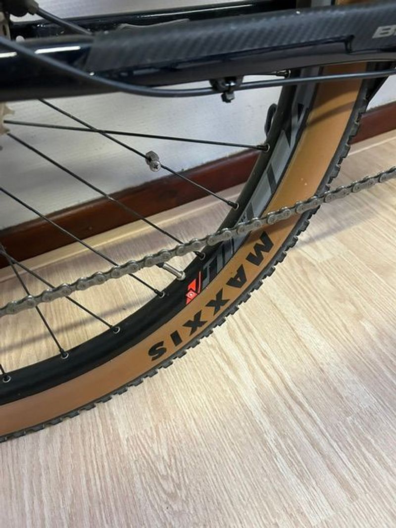 BH Bikes Core Pro 29 ER 2024 Mountainbike d'occasion — image 1 sur 2