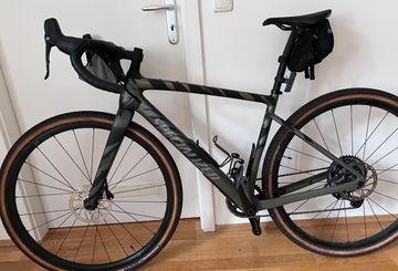 Używany Specialized Diverge Comp Carbon 2022 2022 Road & Gravel — zdjęcie 1 z 8