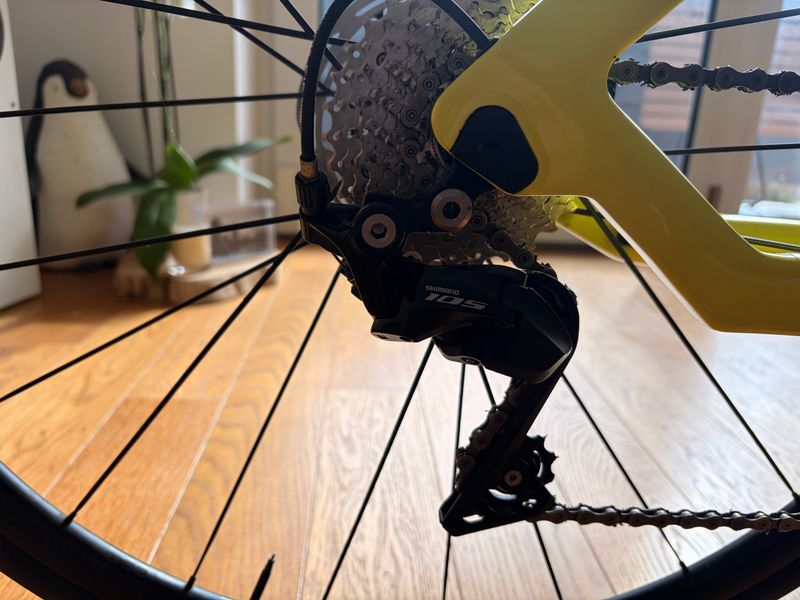 Tweedehands Canyon Speedmax CF 7 Disc 2023 2023 Road & Gravel — afbeelding 4 van 8