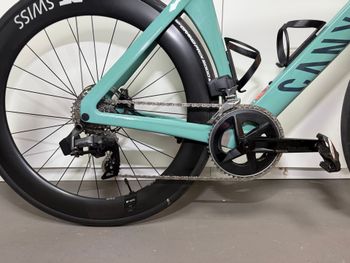 Used Canyon Aeroad CF SLX 7 eTap 2023 2023 Road & Gravel, Grün — image 7 of 21