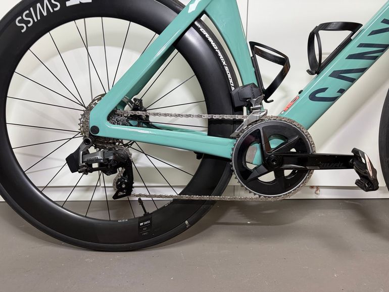 Used Canyon Aeroad CF SLX 7 eTap 2023 2023 Road & Gravel, Grün — image 7 of 21