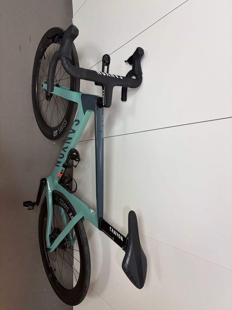 Used Canyon Aeroad CF SLX 7 eTap 2023 2023 Road & Gravel, Grün — image 17 of 21