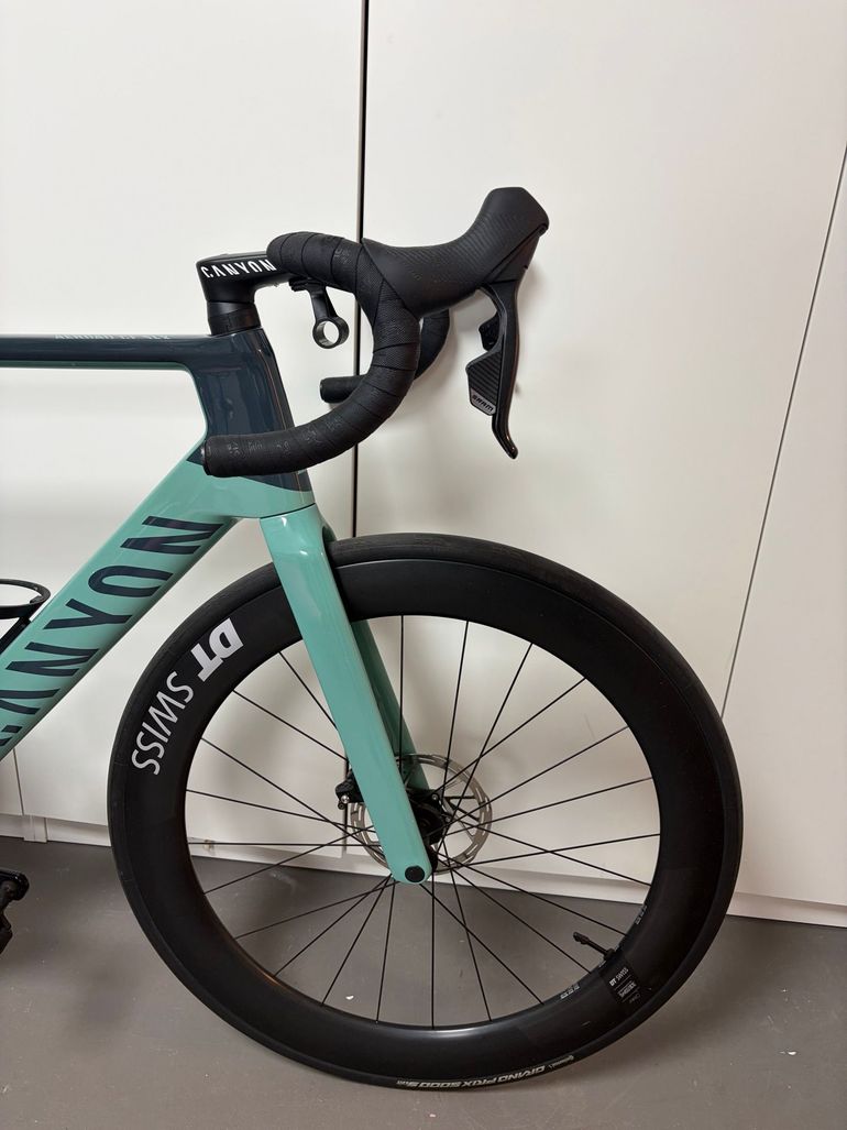 Used Canyon Aeroad CF SLX 7 eTap 2023 2023 Road & Gravel, Grün — image 2 of 21