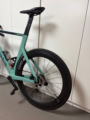 Used Canyon Aeroad CF SLX 7 eTap 2023 2023 Road & Gravel, Grün — image 15 of 21