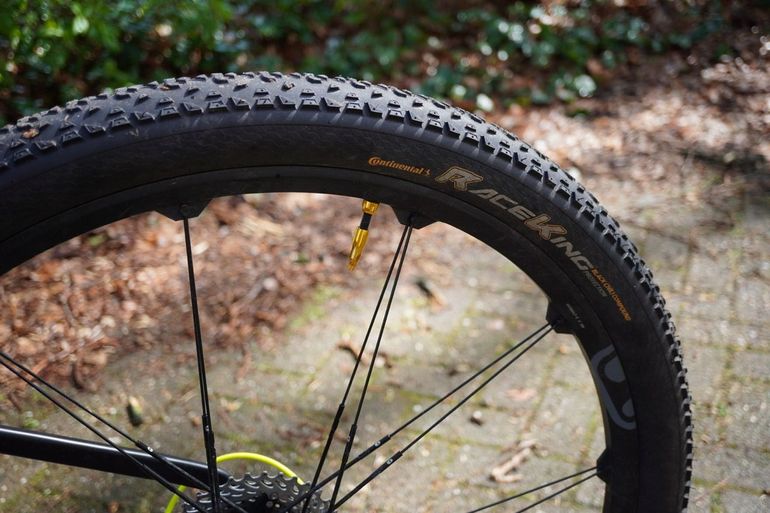 Used CUBE REACTION GTC RACE 29 2015 CARBON´N´GREEN 2015 Mountainbike — image 12 of 14