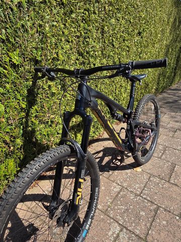 Tweedehands Intense SPIDER FACTORY 2019 2019 Mountainbike — afbeelding 3 van 16