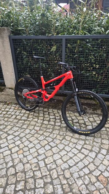 YT Industries, Capra Shimano Deore XT