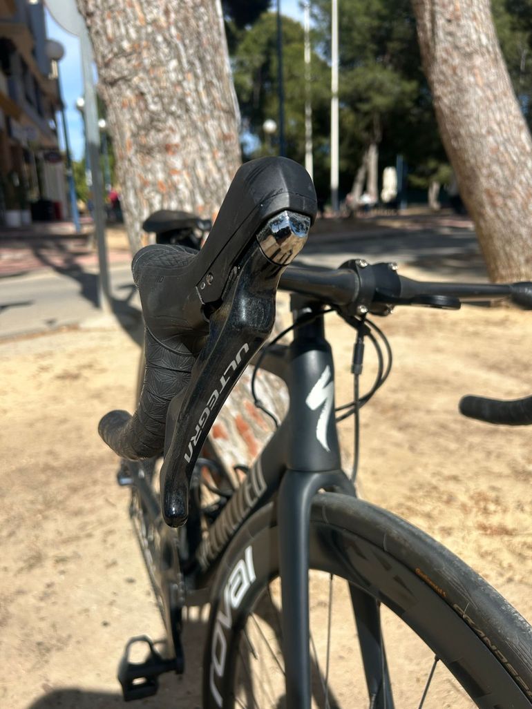 Used Specialized Tarmac SL6 Disc Comp 2023 2023 Road & Gravel — image 6 of 16