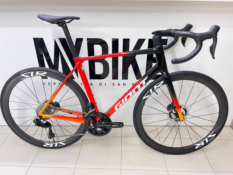 Used Giant TCR Advanced Pro 2026 2026 Road & Gravel, Red — image 12 of 12