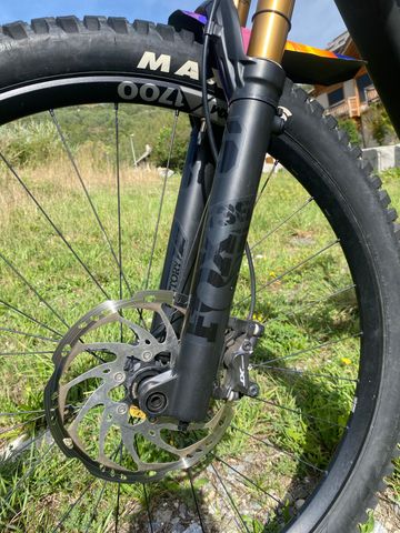 Used Lapierre CF 8.9 2025 2025 Mountainbike, Black — image 5 of 14