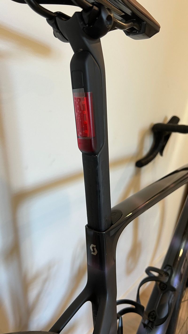 Brugt Scott Addict RC 10 2025 2025 Road & Gravel — billede 5 af 21