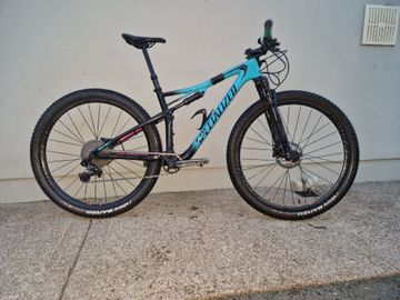 Specialized Women's Epic Comp Carbon 2018 2018 MTB usato