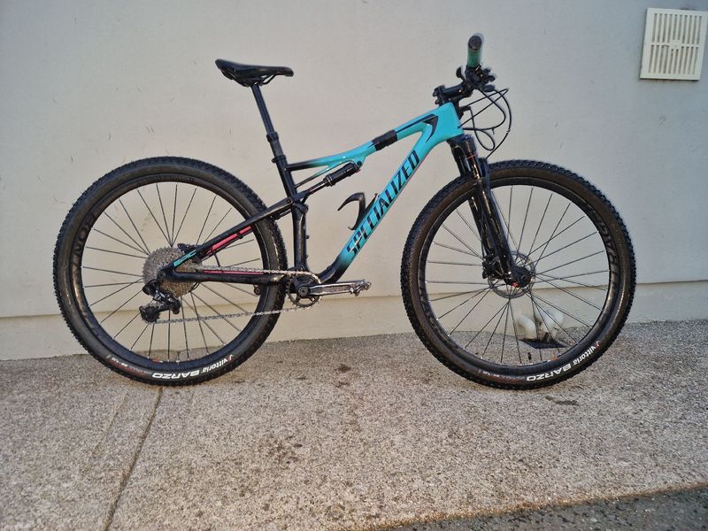 Used Specialized Women's Epic Comp Carbon 2018 2018 MTB