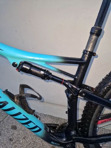 Brugt Specialized Women's Epic Comp Carbon 2018 2018 Mountainbike — billede 4 af 9
