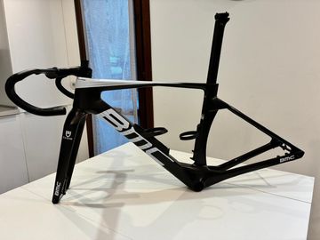 Used BMC Teammachine R 01 Frameset 2025 Frameset 2025 Road & Gravel, Black — image 6 of 10