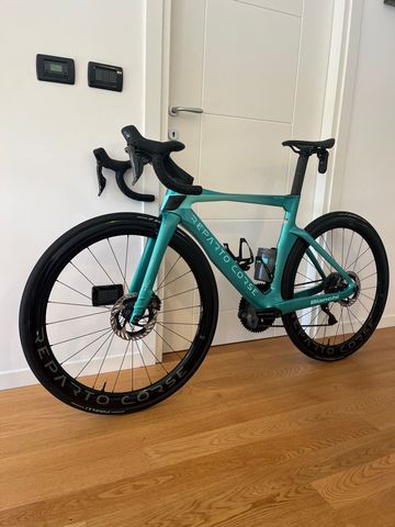 Brugt Bianchi Oltre RC DURA-ACE DI2 2025 2025 Road & Gravel