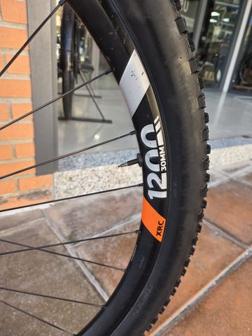 KTM SCARP EXONIC 2022 2022 Mountainbike usato, Nero — immagine 10 di 14