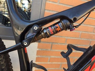 KTM SCARP EXONIC 2022 2022 Mountainbike usato, Nero — immagine 11 di 14