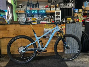 Used Pivot Mach 4 SL PRO XT Gen 3 2025 MTB