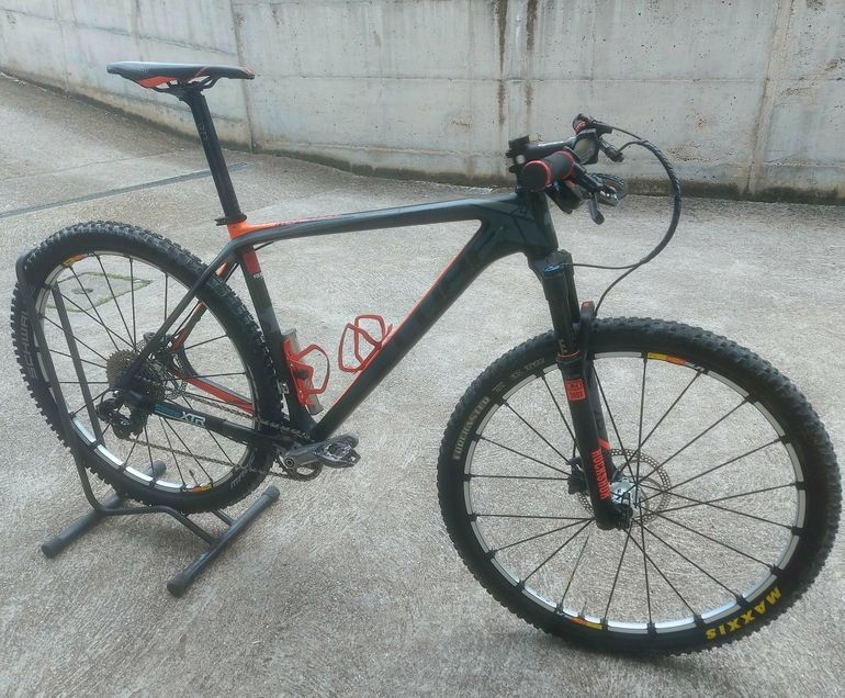 Used CUBE Reaction Other SRAM 2015 Mountainbike, Rot — image 1 of 9