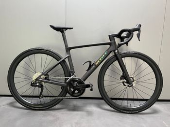 Scott, Addict RC 30