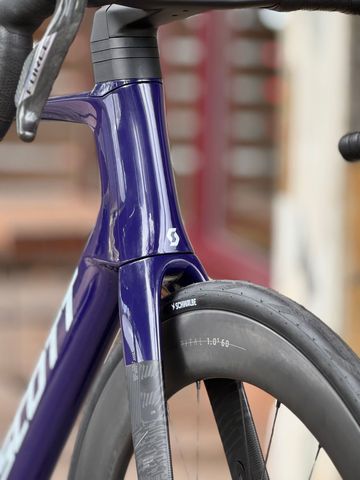 Used Scott Foil SRAM Force eTap AXS 2026 Road & Gravel, Purple — image 3 of 5