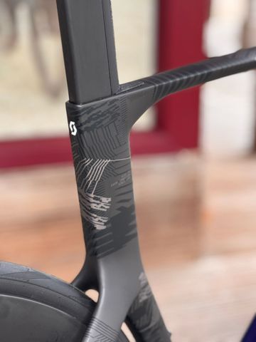 Used Scott Foil SRAM Force eTap AXS 2026 Road & Gravel, Purple — image 5 of 5