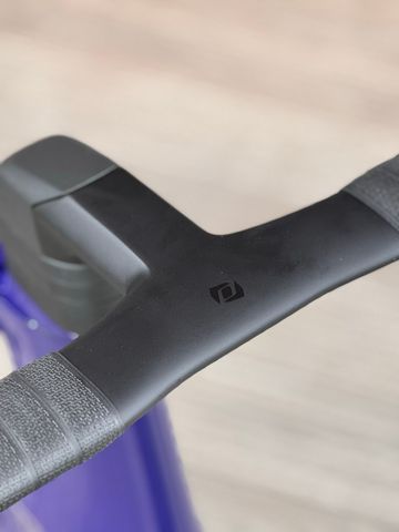 Used Scott Foil SRAM Force eTap AXS 2026 Road & Gravel, Purple — image 2 of 5