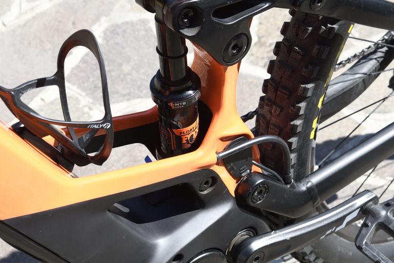 Used Orbea WILD FS M20 20mph 2021 2021 Mountainbike, Arancione — image 30 of 37
