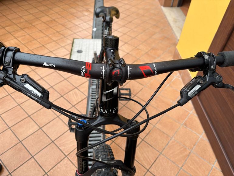 Used Olympia Bullet SRAM NX 2017 Mountainbike, Black — image 9 of 14