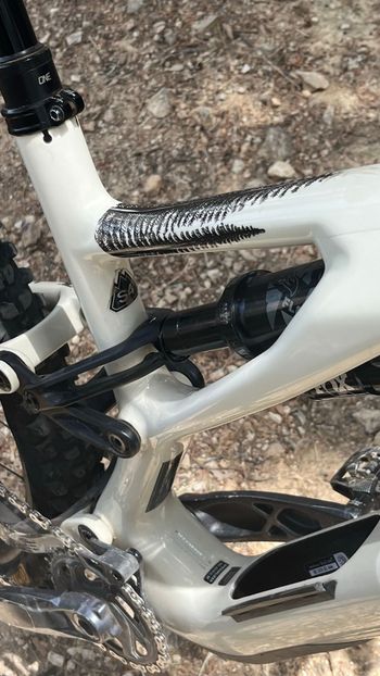 Used Specialized Stumpjumper EVO Expert - SRAM GX Eagle AXS, FOX Performance Elite 2023 2023 Mountainbike, White, 29 — image 28 of 29