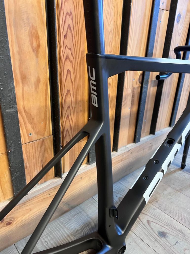 Used BMC Teammachine SLR 01 MOD 2023 Frameset 2023 Road & Gravel — image 4 of 5