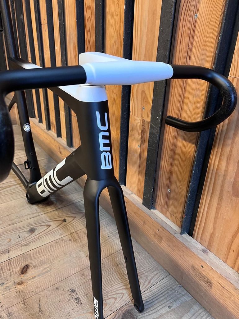 Used BMC Teammachine SLR 01 MOD 2023 Frameset 2023 Road & Gravel — image 2 of 5