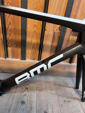 Used BMC Teammachine SLR 01 MOD 2023 Frameset 2023 Road & Gravel — image 3 of 5