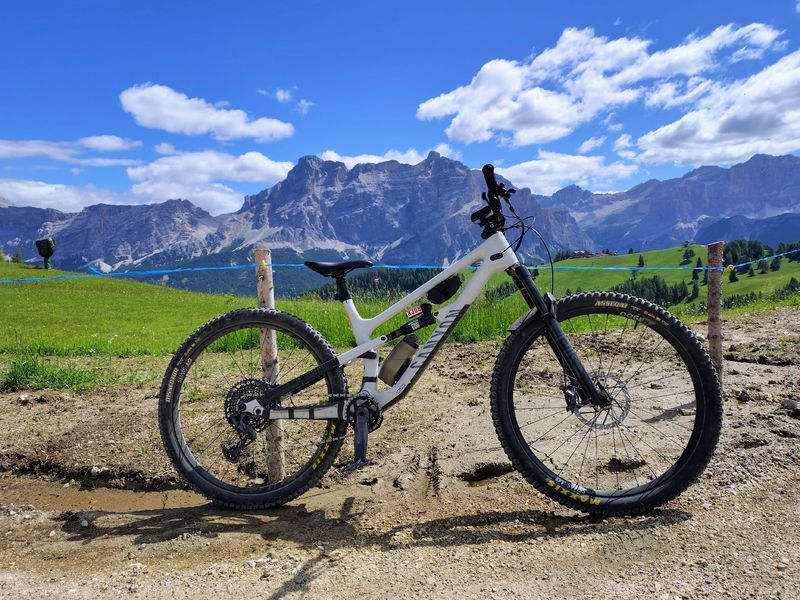 Käytetty Canyon Spectral SRAM GX Eagle 2022 MTB