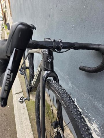 Trek Boone SRAM Force eTap AXS 2024 Road & Gravel d'occasion — image 10 sur 11