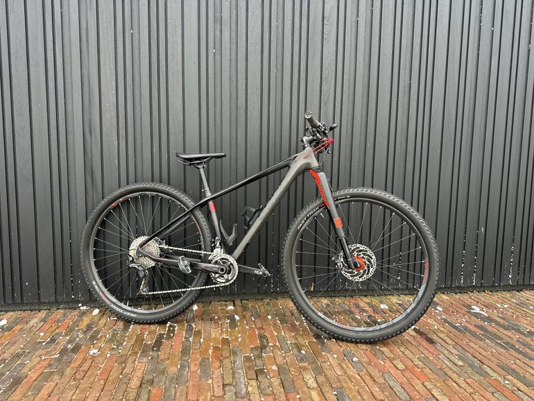 Used CUBE Reaction GTC SLT 2016 2016 Mountainbike, Schwarz, 27.5, 29 — image 1 of 5