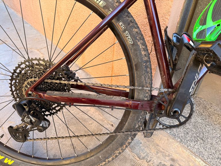 Used Orbea ALMA H11 2024 2024 Mountainbike, Red, 29 — image 3 of 5