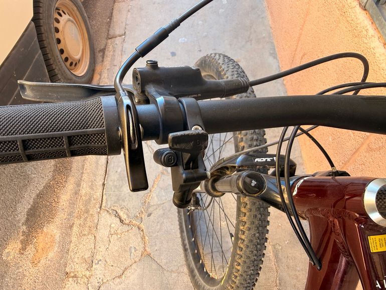 Used Orbea ALMA H11 2024 2024 Mountainbike, Red, 29 — image 5 of 5