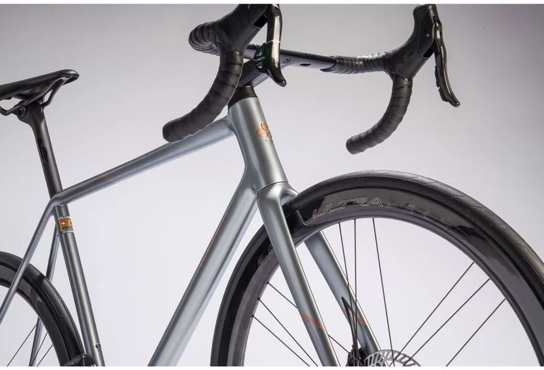 Used Colnago Steelnovo 70th Anniversary Edition Steelnovo Settanta - limited edition 2025 2025 Road & Gravel, Light Gray — image 2 of 32