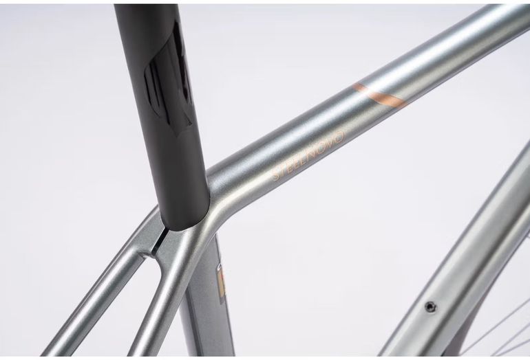 Used Colnago Steelnovo 70th Anniversary Edition Steelnovo Settanta - limited edition 2025 2025 Road & Gravel, Light Gray — image 7 of 32