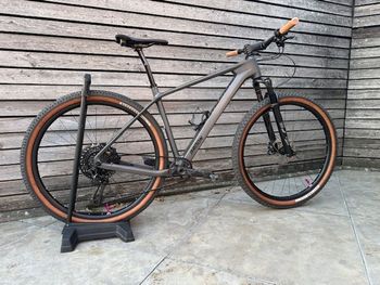 Radon, Custum Build