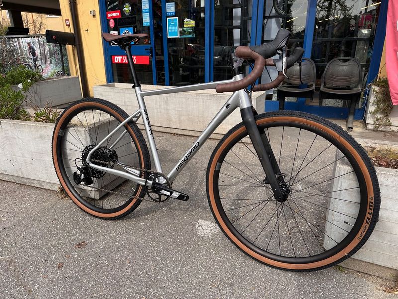 Megamo JAKAR 20 2026 2026 Road & Gravel d'occasion — image 9 sur 11