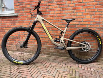 Santa Cruz, 5010 S / Carbon C 2023