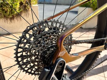 Used Lee Cougan Lee Cougan Custom Sram Eagle Transmission X0 2024 Mountainbike, Weiß — image 3 of 9
