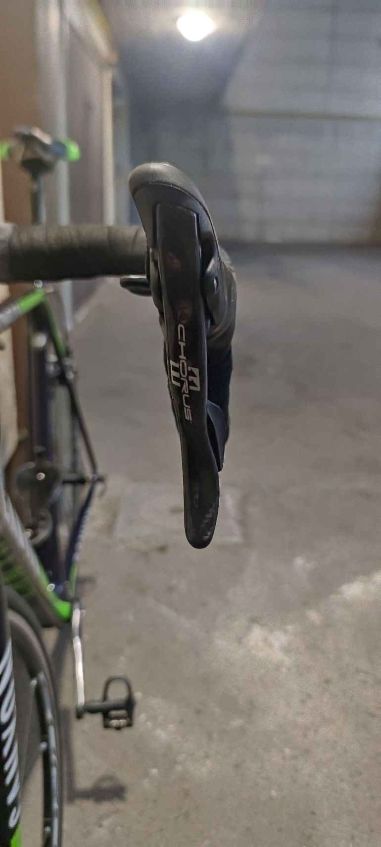 Used Canyon Ultimate Campagnolo Chorus 2016 Road & Gravel, Blau — image 7 of 14